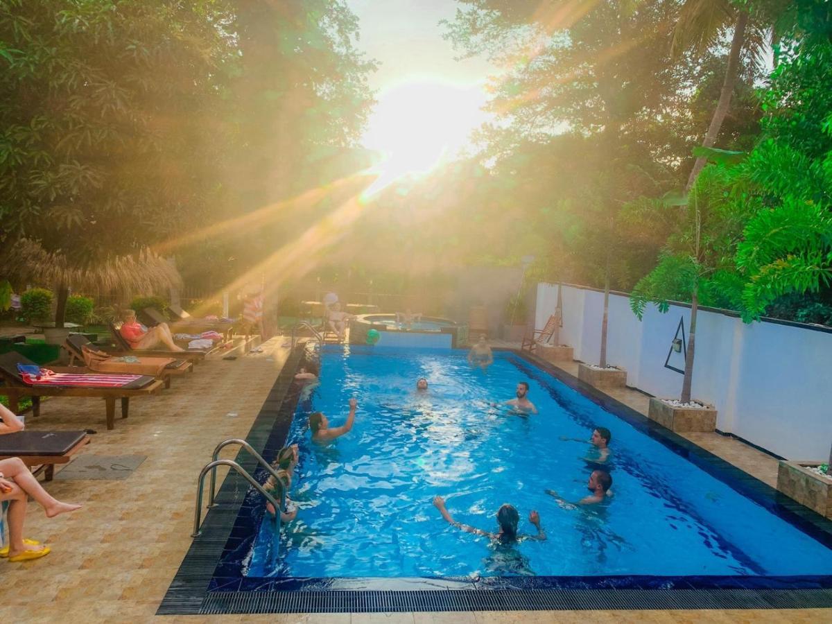 טיסמהרמה Hotel River Front מראה חיצוני תמונה