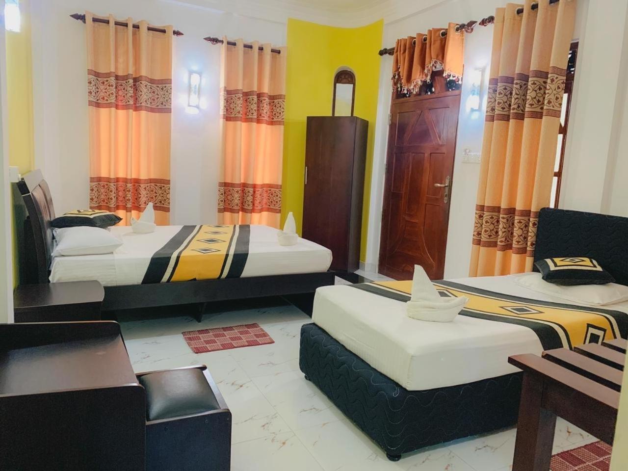 טיסמהרמה Hotel River Front מראה חיצוני תמונה