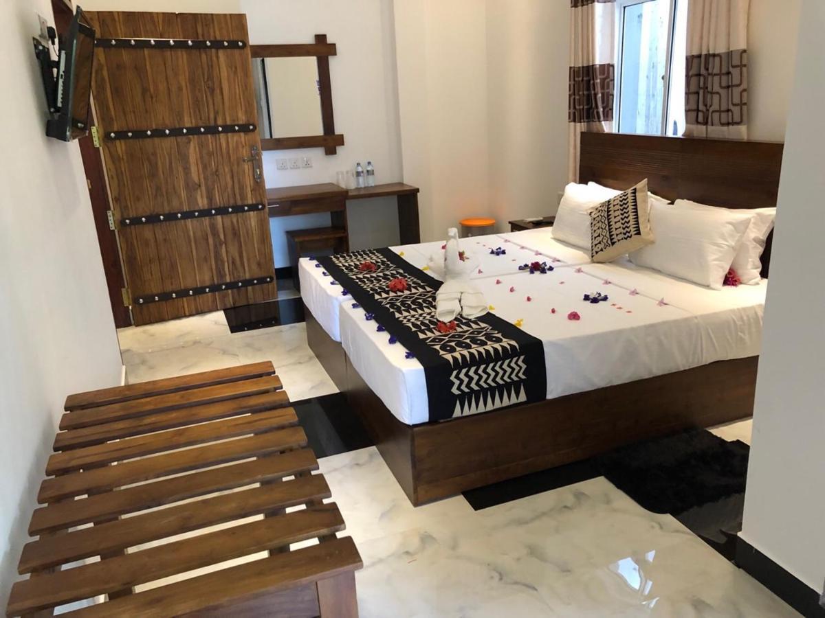 טיסמהרמה Hotel River Front מראה חיצוני תמונה