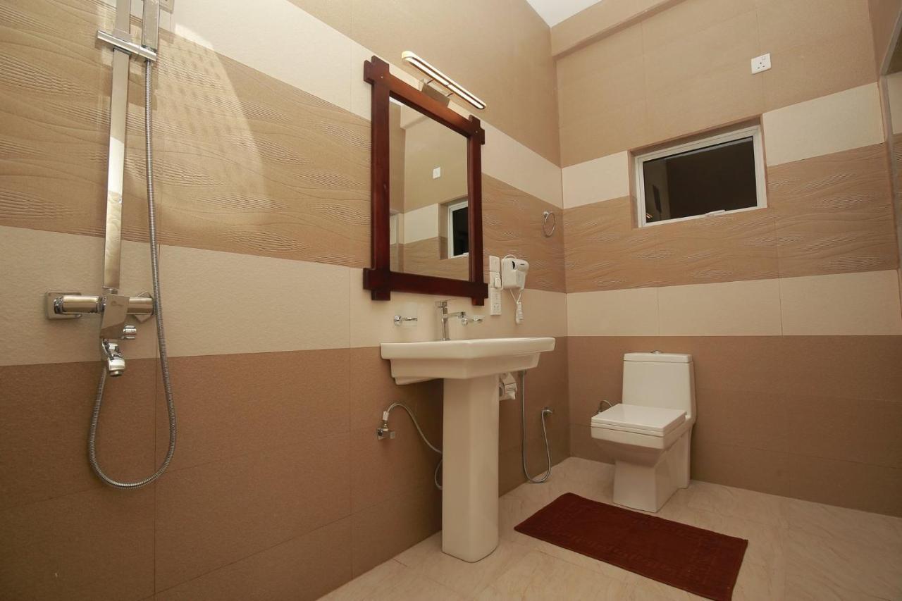 טיסמהרמה Hotel River Front מראה חיצוני תמונה